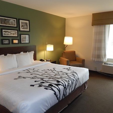 Sleep Inn & Suites Near Liberty Place I-65 Evergreen Eksteriør billede