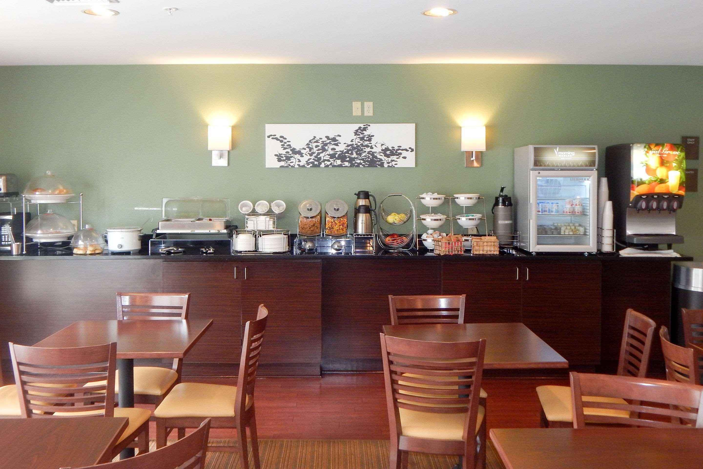 Sleep Inn & Suites Near Liberty Place I-65 Evergreen Eksteriør billede